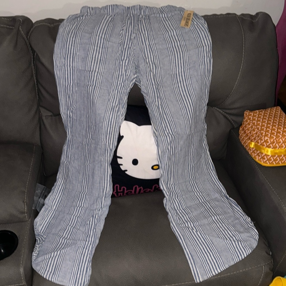 4our Dreamers Linen Pants